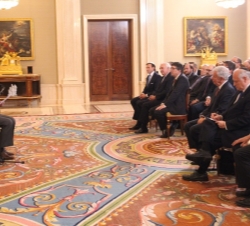 Don Juan Carlos durante su intervención en la audiencia concedida a representantes de la Conferencia de Presidentes de Organizaciones Judías de EE.UU.